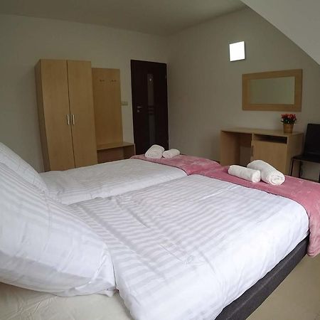 Apartamenty Козєніце Екстер'єр фото