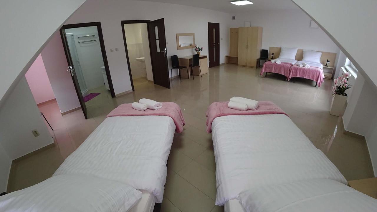 Apartamenty Козєніце Екстер'єр фото